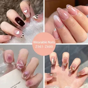 Faux Ongles de Style Français Doux Cœur avec Strass Fleurs 3D et Perles Artificielles pour Femmes Quotidien Fête Décoration Nail Art DIY