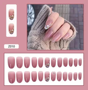 Faux ongles dégradés rose nude avec perles et strass, coffret de 24 pièces