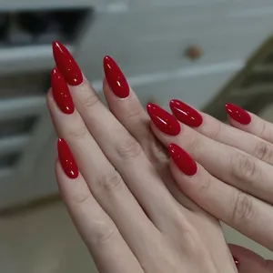 Minimalist Glossy Red Almond Shape Press On Nails Medium Long Removable Artificial False Nails For Women Daily Fashion Jewelry