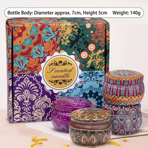 Bougies parfumées en cire de soja dans des boîtes mandala avec un coffret cadeau