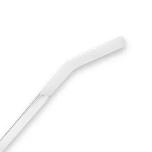 Close-up detail of high borosilicate glass straw with two-color spliced lip protection design.