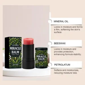 Λεπτομερής προβολή των συστατικών του Laniska Miracle Balm με ορυκτέλαιο και μελισσοκέρι