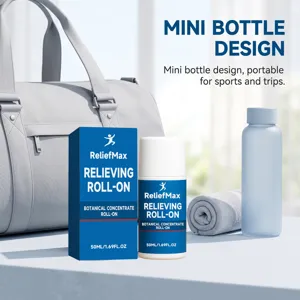 Détail du roll-on de soulagement musculaire, design mini bouteille, portable pour sport et soins.