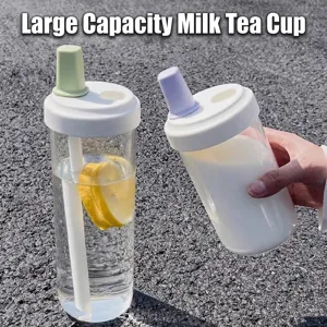 Large capacity clear plastic tumbler with straw and colorful cap for juices and milk tea