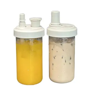Minimalist large capacity plastic boba straw cup with dual-port lid for milk tea