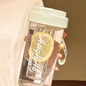 Bottiglia d'acqua in plastica portatile con cannuccia e filtro per tè studenti