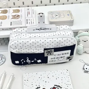 Simpatico astuccio a pois con note musicali grande capacità borsa di stoccaggio cancelleria.