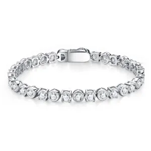 Elegantes S925 Sterling Silber Moissanit Tennisarmband mit brillant geschliffenen Steinen
