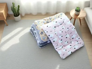 Alfombra de felpa gruesa para perros y gatos, cama de sueño suave y cálida, universal cuatro estaciones.