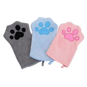 Pet cleaning towel glove for cats and dogs, absorbent quick-drying microfibers in three colors.