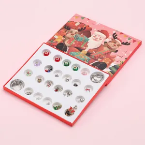 Vista detallada del calendario de adviento de 24 días con abalorios y pulseras DIY