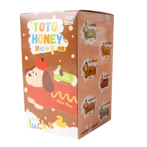 Dettaglio confezione della statuetta Sweetie Dog Blind Box con vari design.