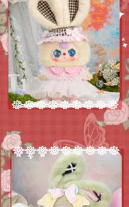 Primer plano del peluche Baby Three 400% con vestido rosa de Lolita y orejas de conejo