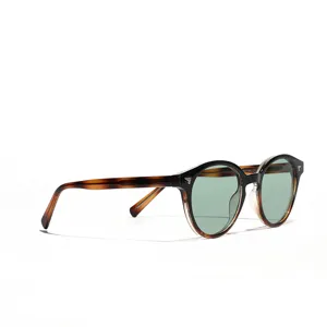 Retro TR90 runde Sonnenbrille mit Verlaufsrahmen in Schildpatt-Optik und grünen Gläsern.