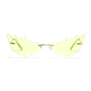 Occhiali da sole cat eye senza montatura con lenti verde chiaro stile party moda Y2K