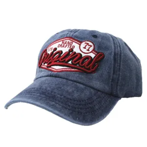 Unisex verwaschene blaue Denim-Baseballkappe mit einem roten Original-Sticklogo