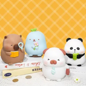 Tirelire Capybara Mignonne Grande Capacité Boîte d'Économie d'Argent en Vinyle Ornement de Bureau pour Cadeau d'Anniversaire Enfants Décoration Maison