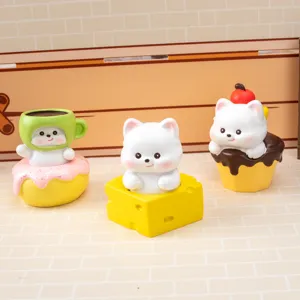 Trois figurines de chiens Westie en résine sur le thème de la nourriture pour bureau