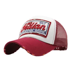 Vintage καπέλο trucker με πλέγμα σε μπορντό και λευκό με κέντημα και φθαρμένο γείσο