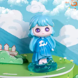 Jolie figurine de fille classique en résine avec cheveux bleus et yeux violets sur socle
