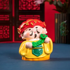 Simpatica statuetta in resina Caishen Dio cinese della ricchezza mini bambola da tavolo