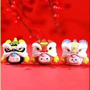 Wa San Sui verzamelbare blind box figuren met Chinese achternamen en leeuwendans