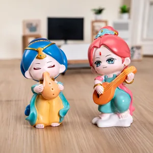 Detailopname van twee Dunhuang Secret Realm stripfiguurtjes voor meisjes met instrumenten.