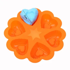 Stampo in silicone a 6 cavità a forma di cuore per sapone artigianale o dolci, 7cm