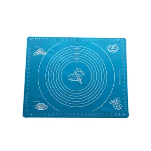 Grande tappetino da forno in silicone blu con scale di misura per pasticceria e impasti.
