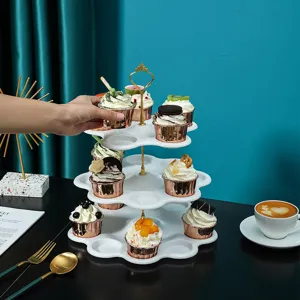 Support à Cupcakes à Niveaux de Style Européen Présentoir à Dessert Muffin en Plastique Support de Collation pour Fête d'Anniversaire de Mariage