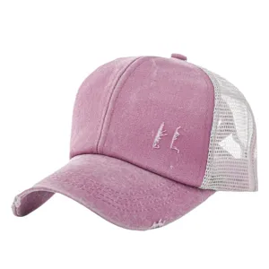 Zerstörte Mesh-Baseballkappe in gewaschenem Lila für Outdoor-Sonnenschutz und Stil