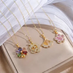 Collier Pendentif en Acier Titane pour Femmes Mode Style Européen Chaîne de Clavicule avec Strass Bijoux Accessoire