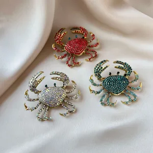 Luxury Zinc Alloy Rhinestone Crab Brooch Pin Elegant Animal Corsage For Women Fashion Dress Suit Accessory Gift