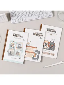 Taccuino incollato A5 con design di gatto carino e righe, ideale per studenti e note giornaliere.