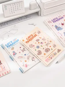 Schönes B5 Ringbuch mit süßen Katzen-Illustrationen, ideal für Studenten und tägliche Notizen.