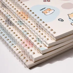 Lindo cuaderno de espiral B5 para estudiantes, diario estético de tapa blanda y nota.