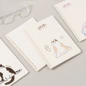 Joli carnet spirale avec motif de chat mignon, parfait pour les notes quotidiennes et journal.
