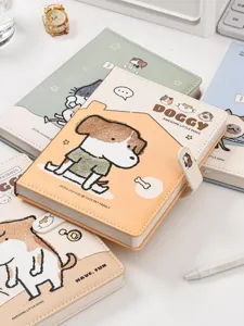 Leuke cartoon hond PU leer hardcover notitieboek met magnetische gesp en gedetailleerd weergave.