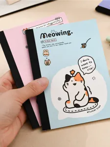 Quaderno rigato A6 carino con deliziose illustrazioni di gatti, perfetto per appunti quotidiani.