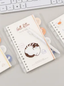 Clear loose-leaf binder notebook detail, cute cat illustration cover, 6-hole design for easy page turning.