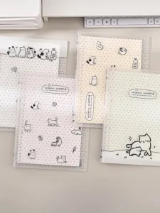 B5 ringband notebook met schattige kattenillustraties en transparante omslag voor studenten.