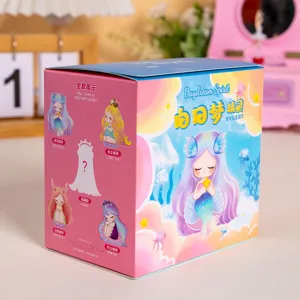 Vista dettagliata della confezione della blind box luminosa Daydream Spirit con personaggi