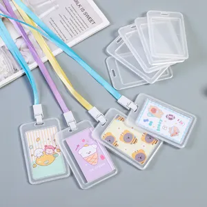 Porta carte in plastica trasparente con cordini colorati e simpatiche carte con inserti di cartoni.
