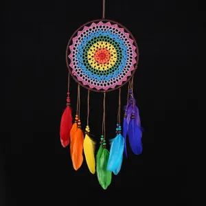 Attrape-reve colore fait main mural avec plumes et perles pour decoration interieur de maison