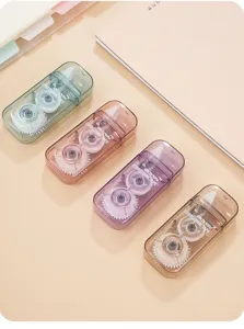 Λεπτομερης οψη διορθωτικης ταινιες Macaron, χαριτωμενα σχολικα ειδη γραφικης υλης.