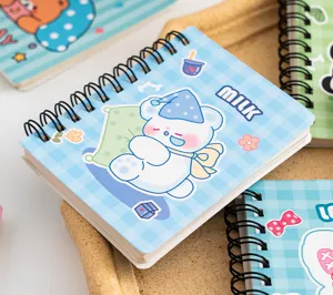 Joli carnet à spirale mignon de poche mini journal esthétique pour étudiant vue de détail bloc-notes