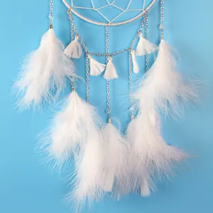 Acchiappasogni bianco con catena fatto a mano decorazione camera piuma muro regalo