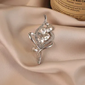 Luxury Vintage Wheat Ear Brooch For Women Alloy Rhinestone Tulip Corsage Pin Anti-exposure Clothing Decoration Elegant Accessory