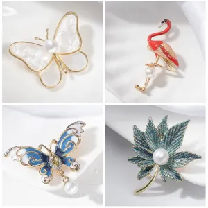 Elegant Butterfly Maple Leaf Brooch Pin For Women Alloy Artificial Pearl Rhinestone Enamel Badge Pin For Suit Sweater Jewelry