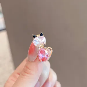 Crystal Cat Brooch Detail Closeup Sparkling Rhinestone Lapel Pin Elegant Fashion Suit Accessories